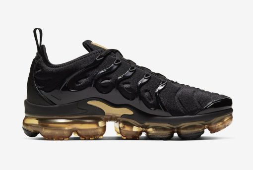 NIKE Air Vapormax Tn Plus Black gold - Image 3