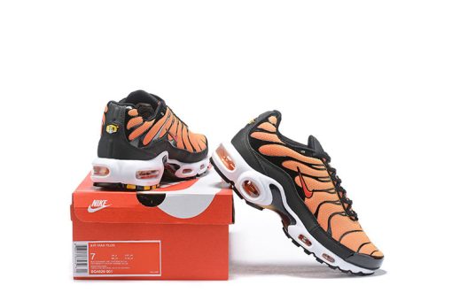 Nike Air Max Plus "Tiger" Release