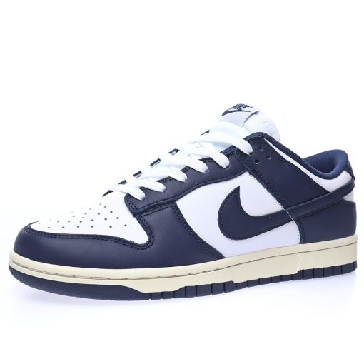 NIKE SB Dunk Low "Aged Navy"