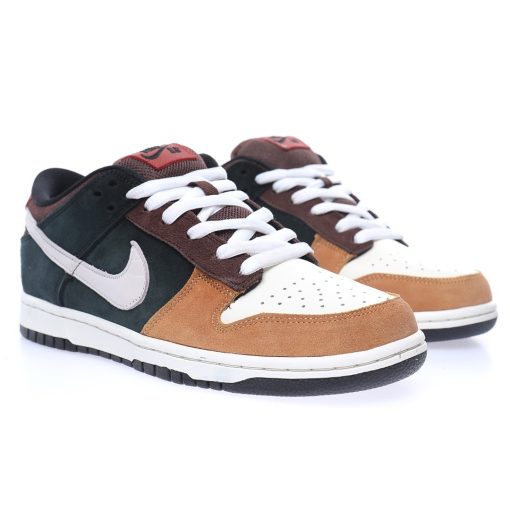 NIKE SB Dunk Low PRO"Joe Strummer" - Image 4