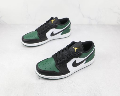 NIKE AJ1 Air Jordan 1 low Black green toe