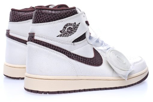 NIKE Air Jordan 1 High "White Sail/Maroon"