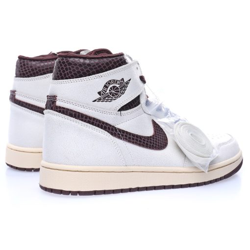 NIKE Air Jordan 1 High "White Sail/Maroon"