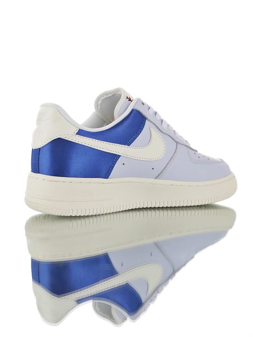 Nike AIR FORCE 1 ’07 QS“Game Royal Sail Blue”