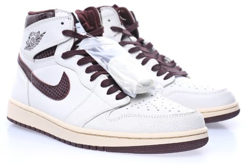 NIKE Air Jordan 1 High "White Sail/Maroon"