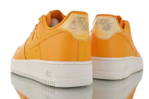 Nike Air Force 1 Essentia"Orange Peel"