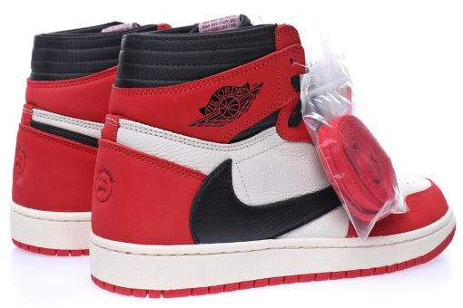 NIKE Air Jordan 1 High OG Chicago