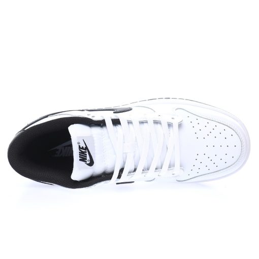 Nike WMNS SB Dunk Low"White/Black" - Image 5