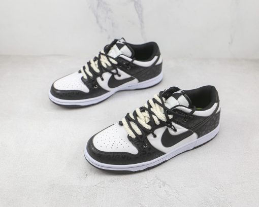 NIKE SB Dunk Low White black Drawstring