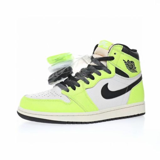 Nike Air Jordan 1 Retro High OG"Volt“