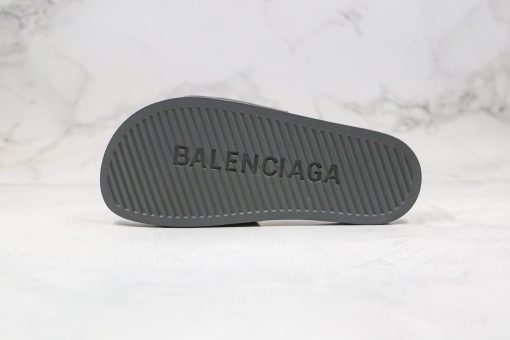 Balenciaga Slippers grey