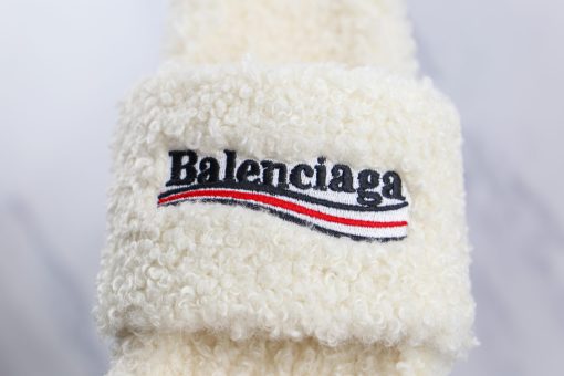 Balenciaga wool slippers Pure white - Image 3