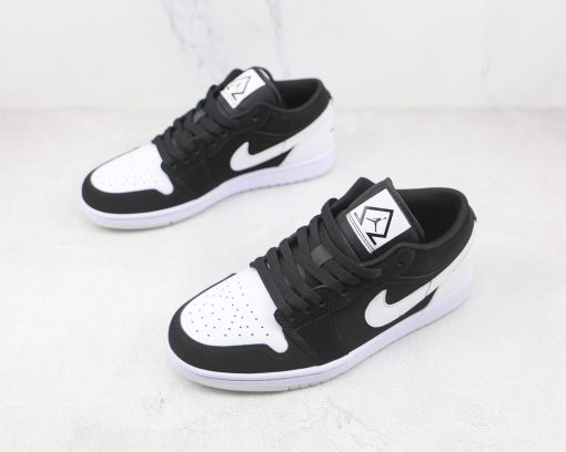 Nike Wmns Air Jordan 1 Low Black and White