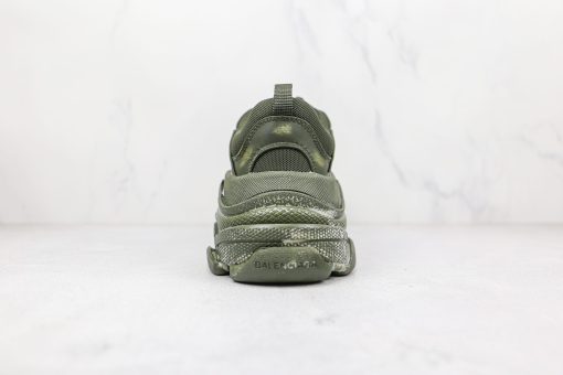 Balenciaga Triple S Old army green