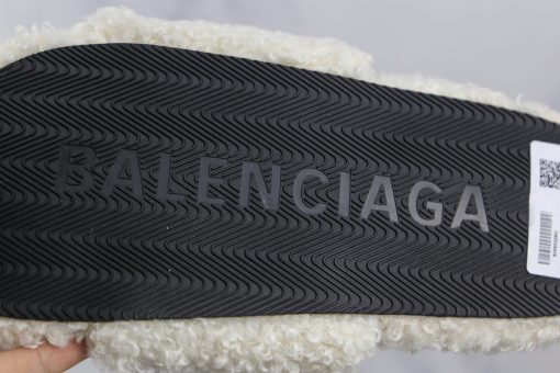 Balenciaga wool slippers Pure white - Image 4