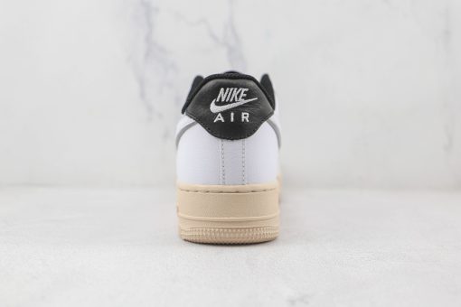 Nike Air Force 1’07 White black