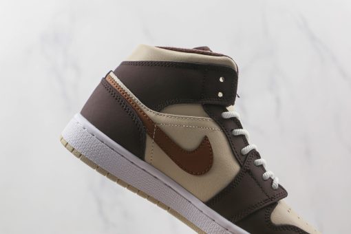 NIKE Air Jordan AJ1 Mid Brown yellow brown hook