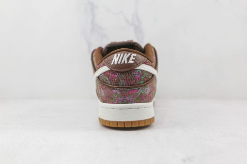 NIKE SB Dunk Low Bandanna