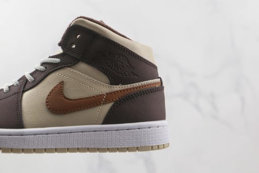 NIKE Air Jordan AJ1 Mid Brown yellow brown hook