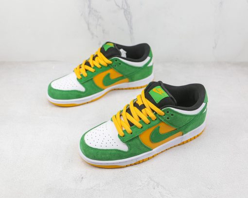 NIKE SB Dunk Low Yellow green