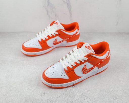 NIKE SB Dunk Low “Orange Paisley”