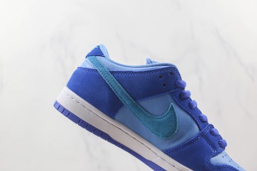 Nike SB Dunk Low Blue Raspberry