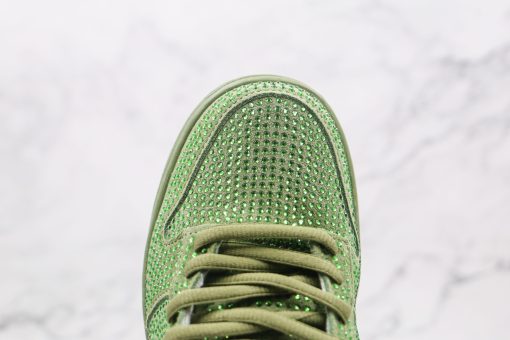 NIKE SB Dunk Low diamond green