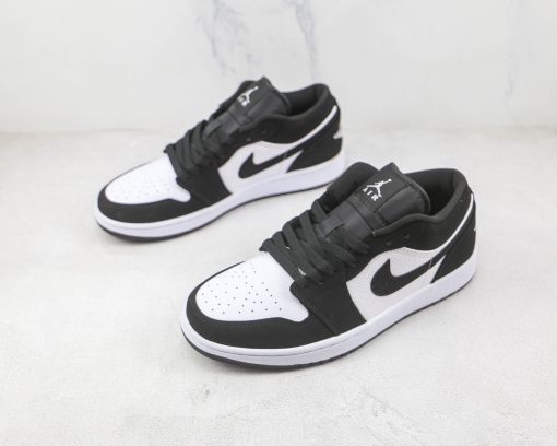 Nike Air Jordan 1 "White Black"