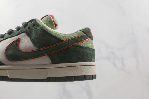 Otomo Katsuhiro x NK SB Dunk Low "Steamboy OST"