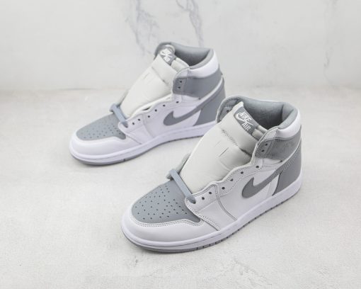 Nike Air Jordan 1 High"Grey White"