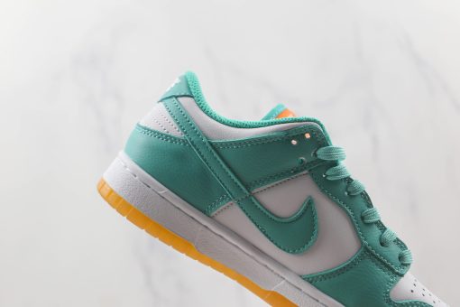 Nike SB Dunk Low white Green