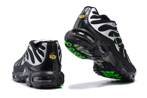 Nike TN Air Max Plus Black silver