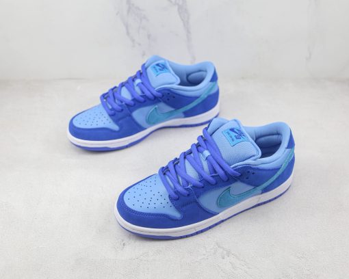 Nike SB Dunk Low Blue Raspberry