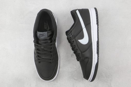 Nike Dunk Low Black White