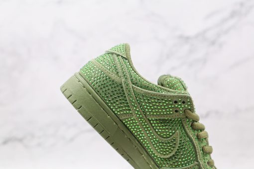 NIKE SB Dunk Low diamond green