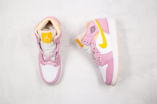 NIKE Air Jordan 1 Mid SE Arctic Pink