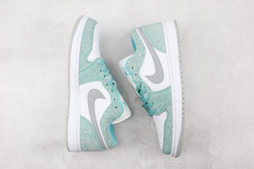 Nike Air Jordan 1 Low New Eemerald