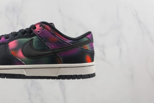 Nike Dunk Low "Graffiti"