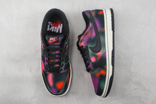 Nike Dunk Low "Graffiti"