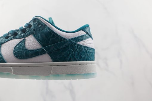 Nike Dunk Low SE Ocean