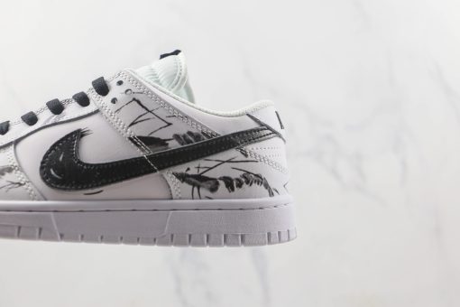 Nike Dunk SB Low Black Ink Paint