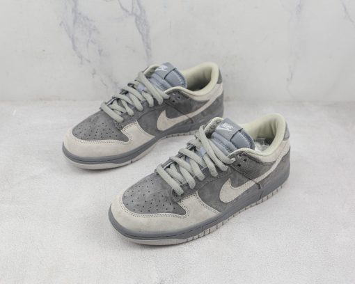 Otomo Katsuhiro x NK SB Dunk Low "Steamboy OST" Grey