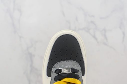 Nike Air Force 1’07 Low Smiley Yellow