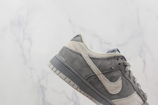 Otomo Katsuhiro x NK SB Dunk Low "Steamboy OST" Grey