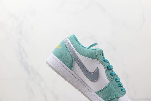 Nike Air Jordan 1 Low SE New Emerald - Image 6