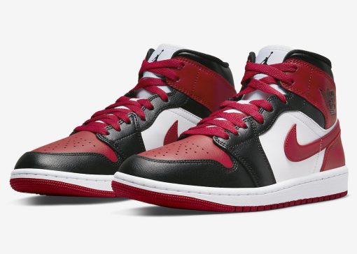 Nike Air Jordan 1 Mid Alternate Bred Toe