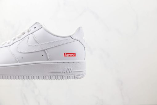 Nike Air Force 1 '07 Low”White” Supreme