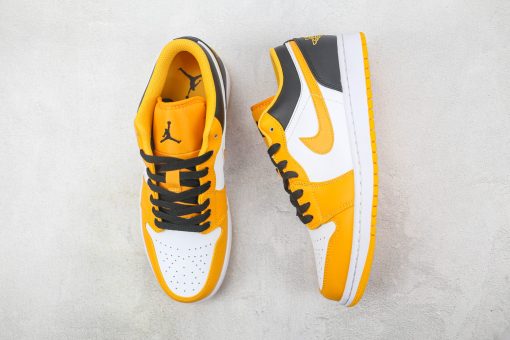 Nike Air Jordan 1 Low Taxi