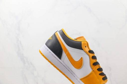 Nike Air Jordan 1 Low Taxi