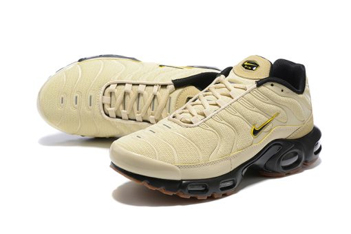 Nike Air Max Plus OG Gold Bullet